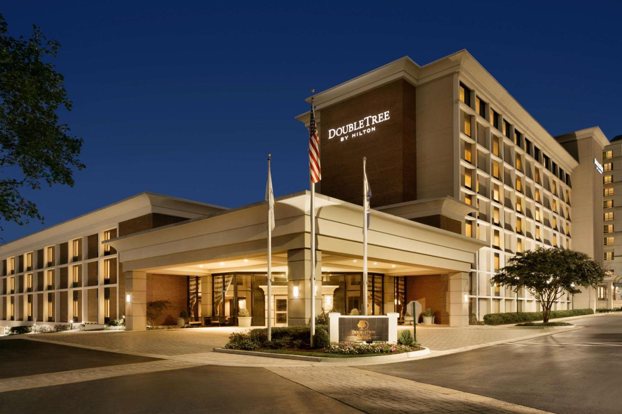 Doubletree By Hilton Mclean Tysons Hotel Tysons Corner Kültér fotó